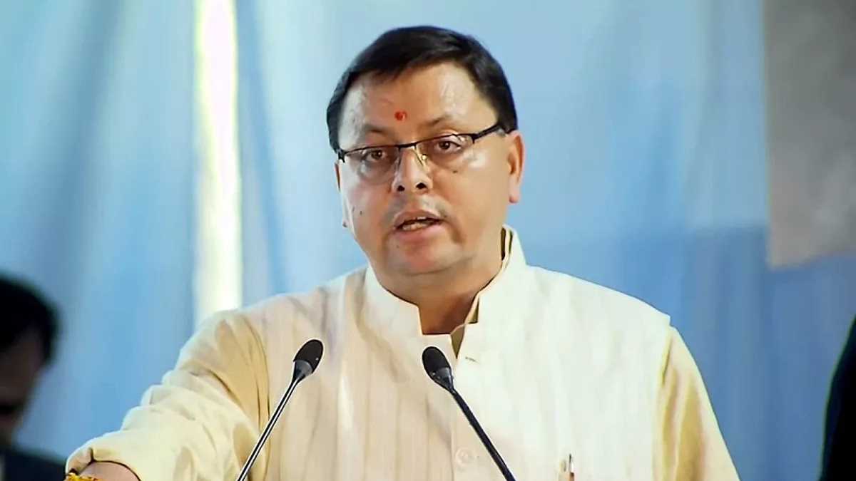 उत्तराखंड : मुख्यमंत्री धामी ने भाजपा मुख्यालय में पार्टी कार्यकर्ताओं के साथ खेली होली, प्रदेवासियों को शुभकामनाएं दीं